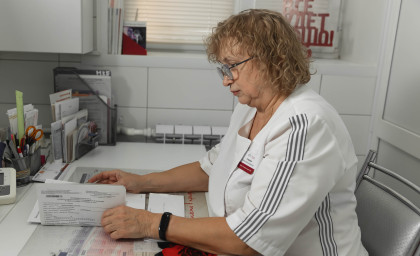 Выделения из половых органов у женщин, молочница, вагинит, кандидоз