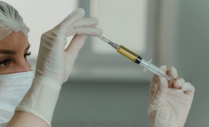 Прием ревматолога, травматолога.